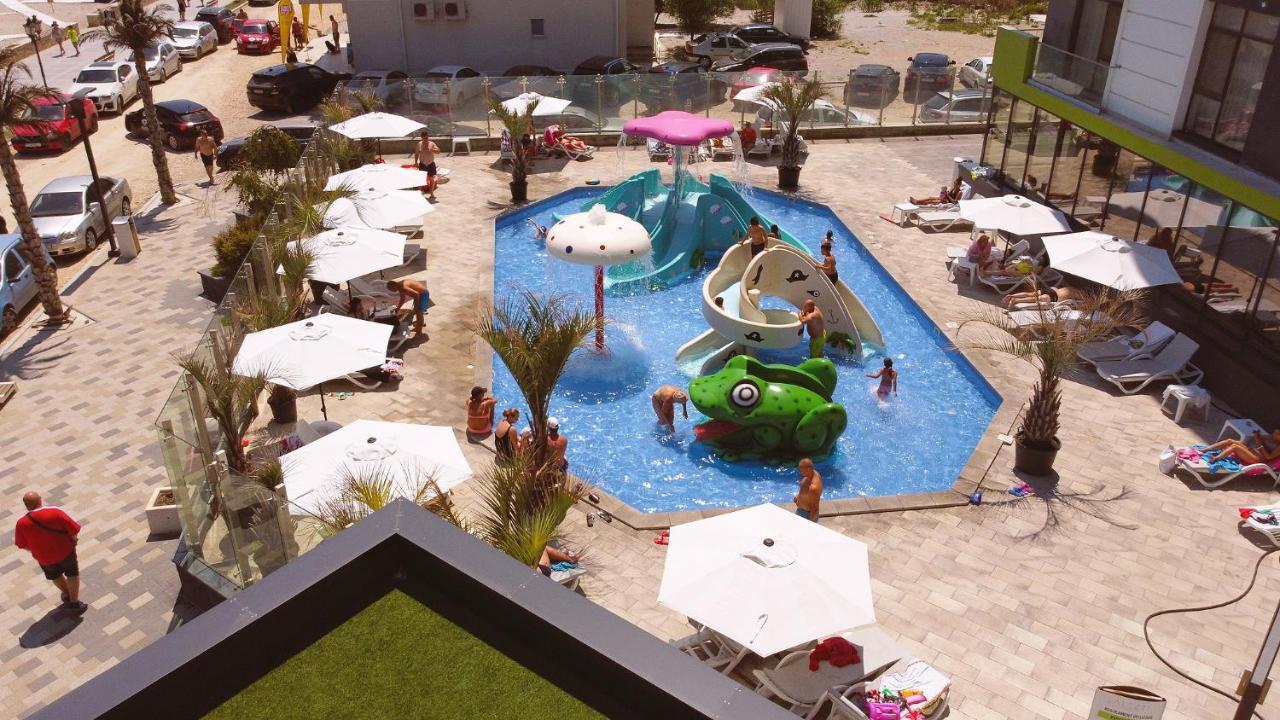 Provence Apartment In Spa N Pool Resort Mamaia Kültér fotó