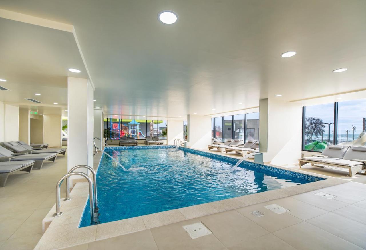 Provence Apartment In Spa N Pool Resort Mamaia Kültér fotó
